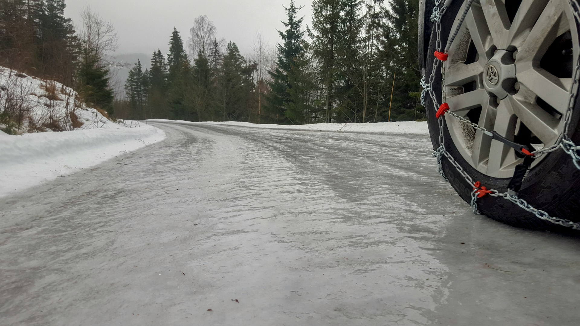 How to Drive Safely on Ice: Tips for Staying in Control